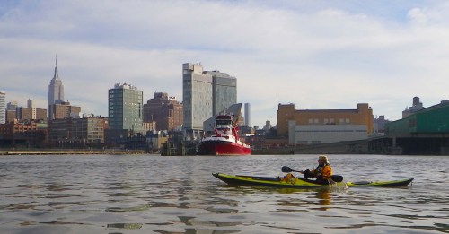 Paddling past the 343