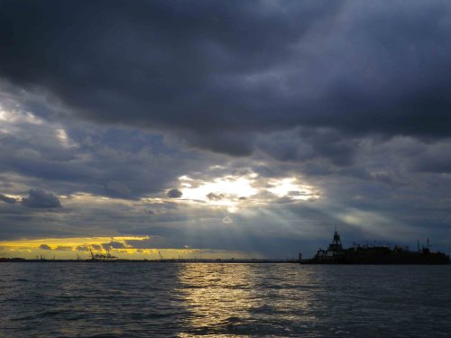 Crepuscular rays Crepuscular rays