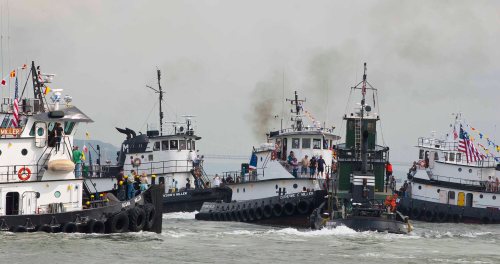 Four against one: the Millers surround Gage Paul Thornton! Four against one: the Millers surround Gage Paul Thornton!