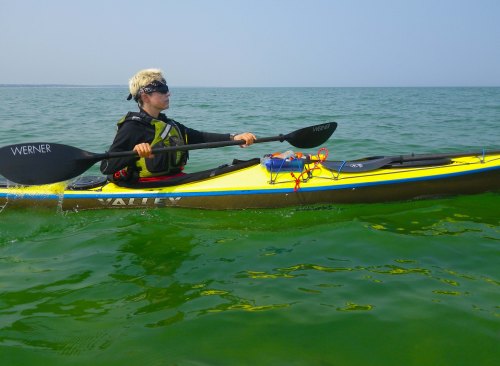 Turquoise sea IMGP1590 cropped small