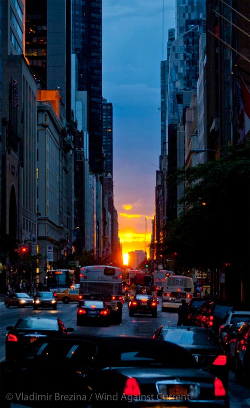 Manhattanhenge 2014 2 DSC_0016 cropped small