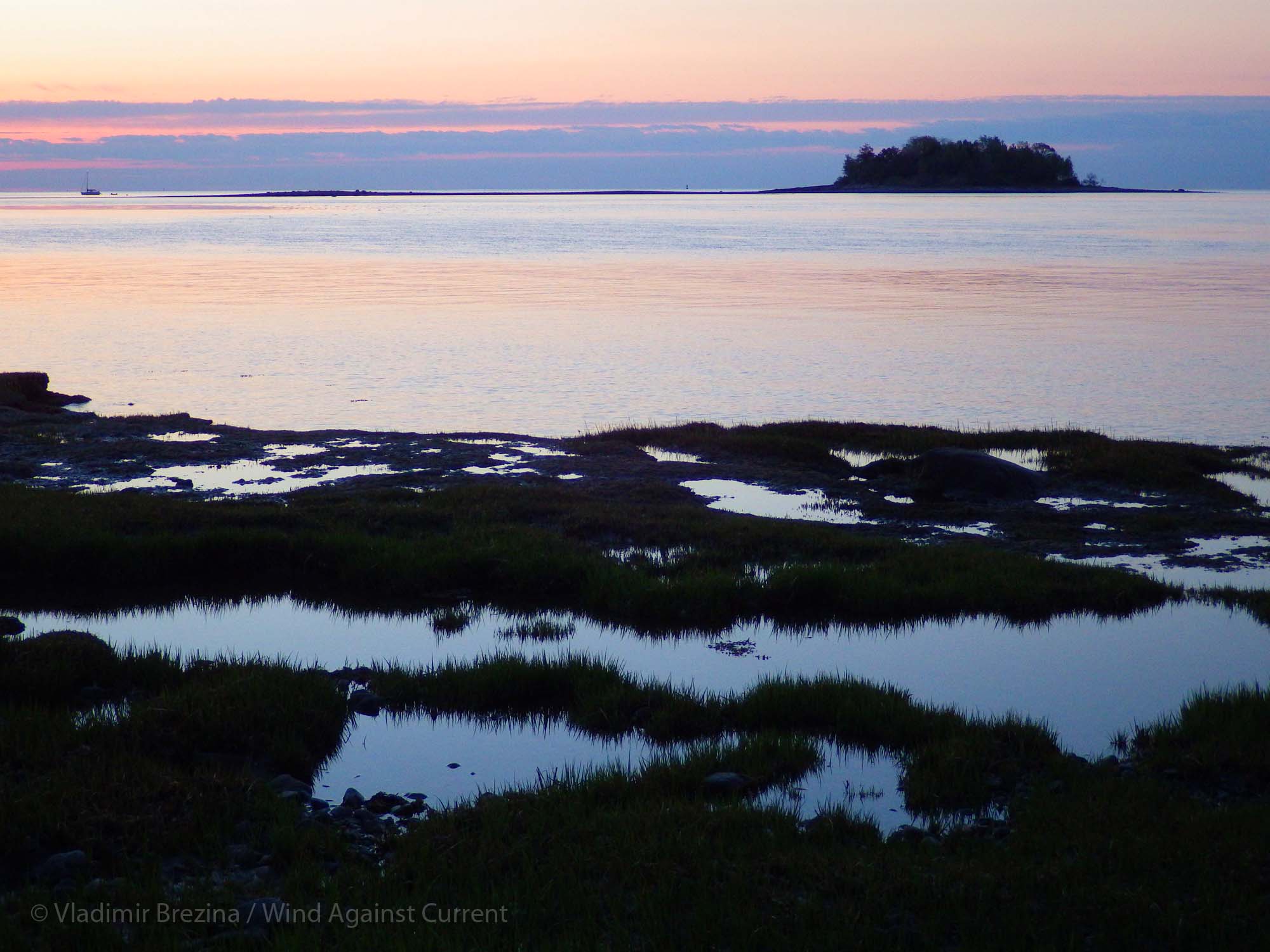 Country 1 IMGP0407 cropped small