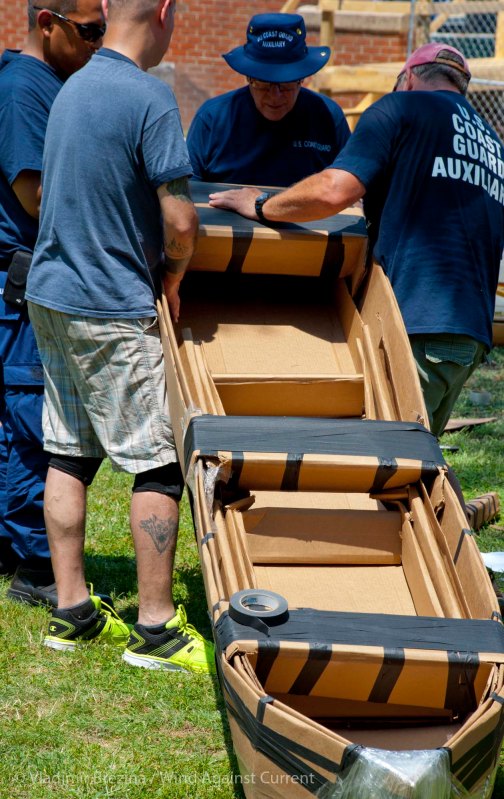Cardboard-kayak-race-11