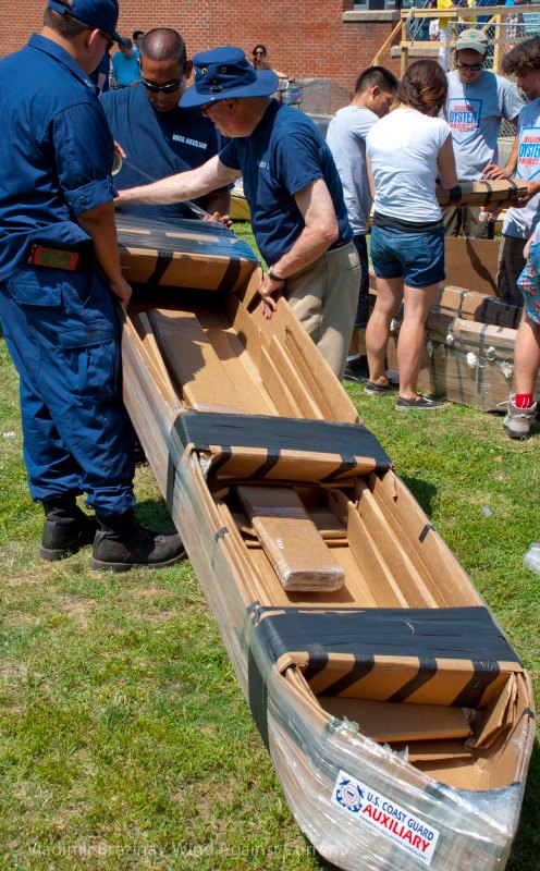 Cardboard-kayak-race-37