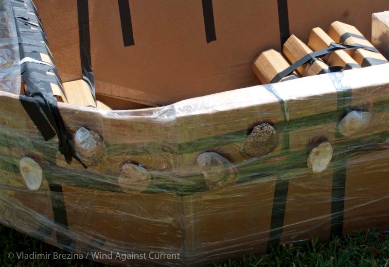 Cardboard-kayak-race-44