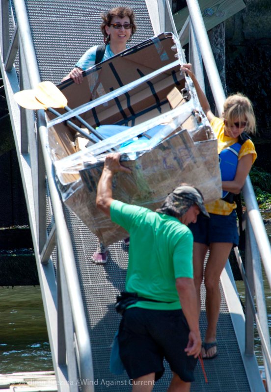 Cardboard-kayak-race-47