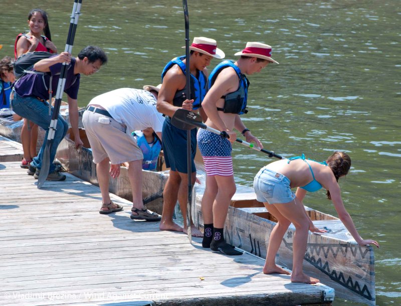 Cardboard-kayak-race-48